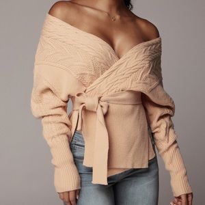 🌟Brand New🌟 Cable Sweater Top